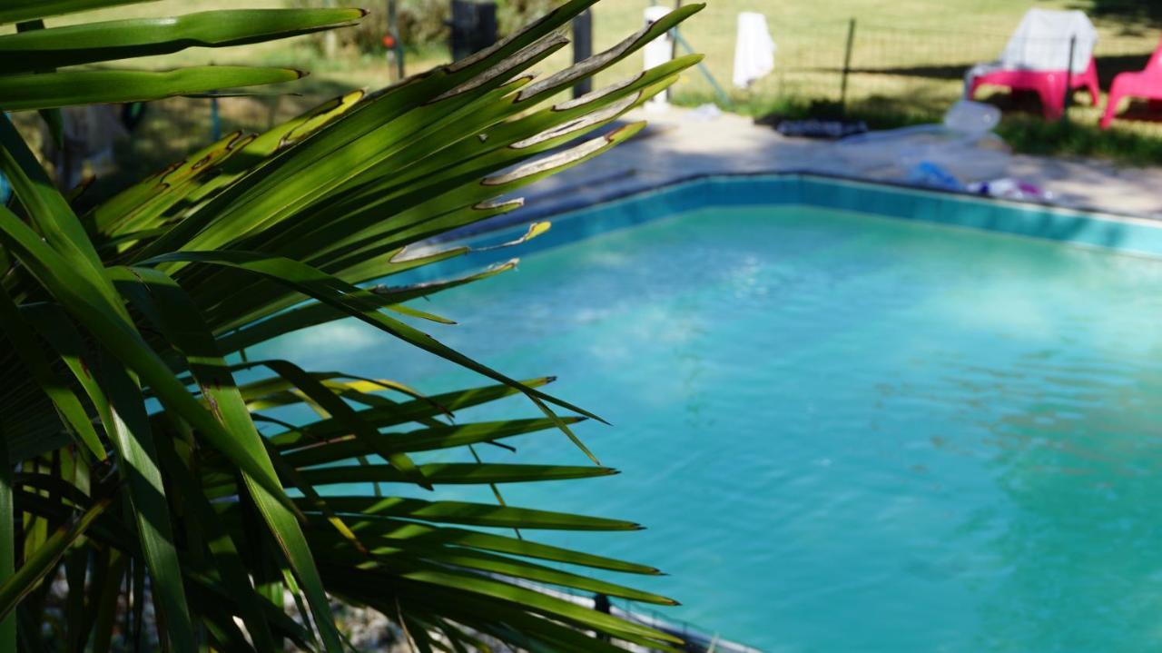 Bed and Breakfast La Vieille Ecole Bourgougnague Экстерьер фото