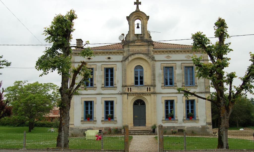 Bed and Breakfast La Vieille Ecole Bourgougnague Экстерьер фото